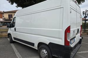 Peugeot Boxer anno 2020 in buone condizioni