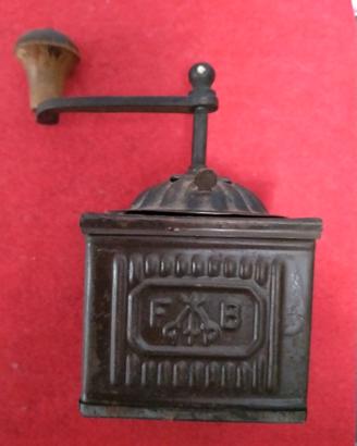 Macinacaffè antico