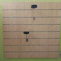 scaffali e pannelli per negozio