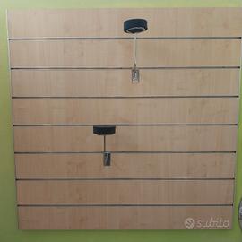 scaffali e pannelli per negozio