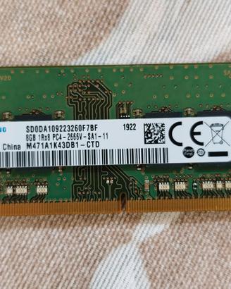 modulo RAM Samsung 8gb 1Rx8 PC4-2666V