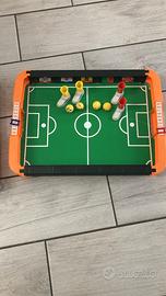 Gioco di calcio per dita con gabbia da calcio