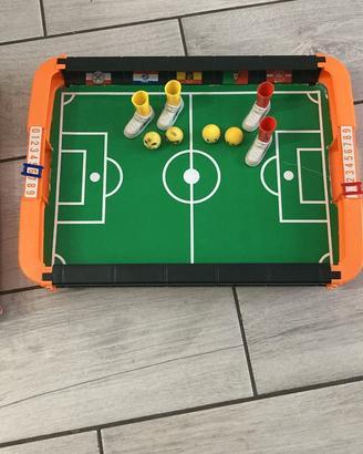 Gioco di calcio per dita con gabbia da calcio