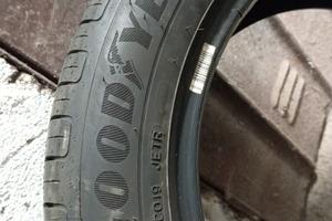 Pneumatici Goodyear efficient grip 195/55R16