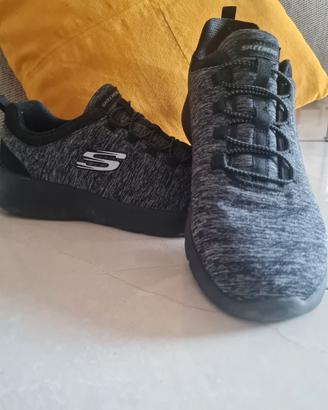 Skechers