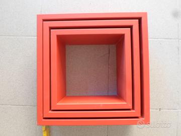 2 MENSOLE E 3 CUBOTTI IN LEGNO USATI COME DA FOTO