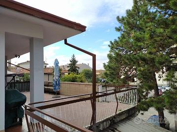 ZONA ARIS: INTERESSANTE APPARTAMENTO BICAMERE C...