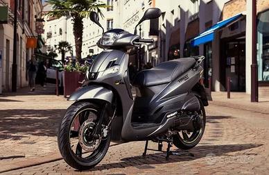 SCOOTER PEUGEOT TWEEWT 200 GT