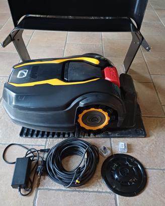 Robot Rasaerba Cub Cadet XR5 2000 (x ricambi )