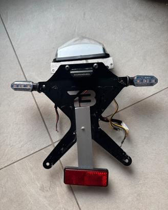 Accessori Honda Hornet Barracuda