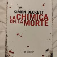 Libro di Simon Beckett "La chimica della morte"