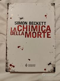 Libro di Simon Beckett "La chimica della morte"