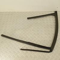 Guida Vetro Anteriore Sinistra BMW Serie 2 F45 Act