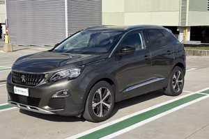 PEUGEOT 3008 PureTech Turbo 130 S&S EAT8 Allure
