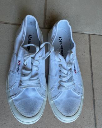 Superga numero 41