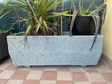 3 Fioriere in cemento effetto pietra 100 cm