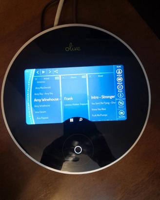 Amplificatore integrato Olive One music player.