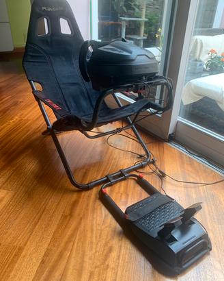 Thrustmaster t300 con sedia playseat challenge