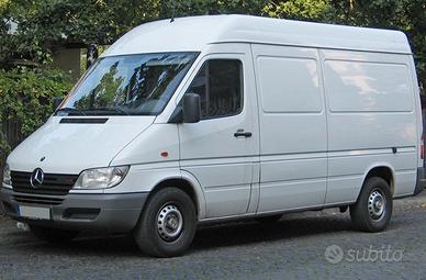 Mercedes Sprinter passo medio