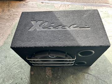 subwoofer amplificato per auto