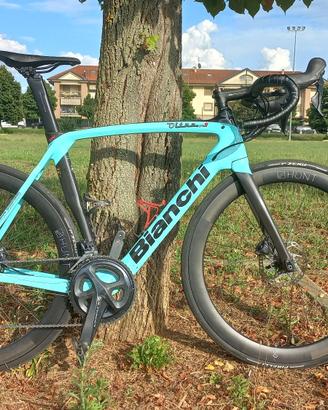 Bianchi Oltre Xr3 2021 tg 57, disc