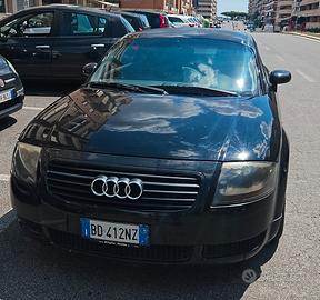 Audi  TT  mk1 1999