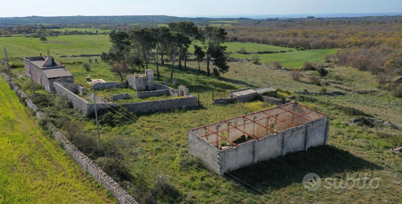 Terreno ed edifici rurali - Vista 3