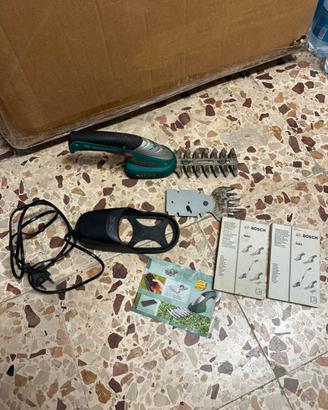 Bosch lsio kit taglia siepi e taglia bordi 2 in 1
