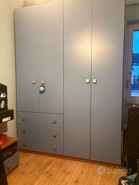 armadio e letto singolo