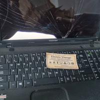 &0812NN-PC Portatile Toshiba Satellite C850D-11C