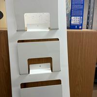 Portariviste Ikea da parete Spontan bianco