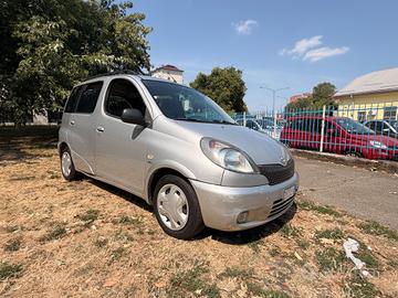 Toyota Yaris Verso 1.3i 16V cat Sol *GPL 2036*