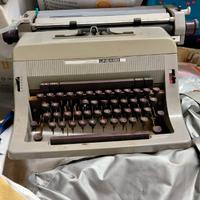 macchina da scrivere