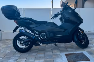 Tmax 560