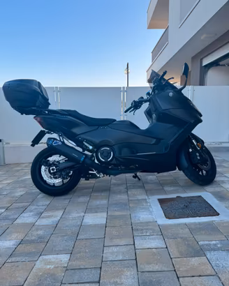 Tmax 560