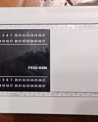Modulo PLC MITSUBISHI FX5U-64MT/ES 