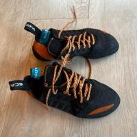 Scarpette arrampicata scarpa insinct