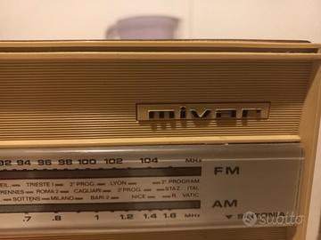 Radio vintage Mivar 