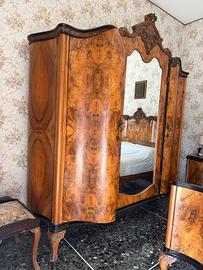 Armadio vintage a tre ante, ritiro a carico vostro