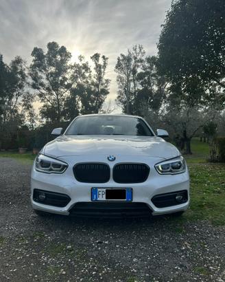BMW Serie 1 f20 118d Sport Line