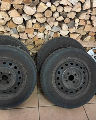 Pneumatici Hankook 175/65 R14 - Toyota Yaris