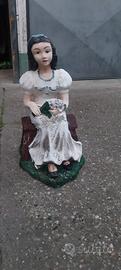 una statua