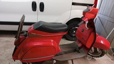 Vespa 50