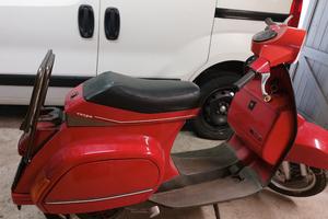 Vespa 50