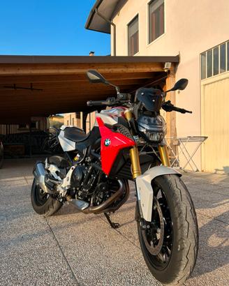 BMW F900R 2022