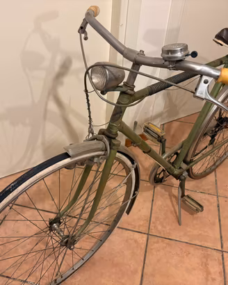 Atala vintage