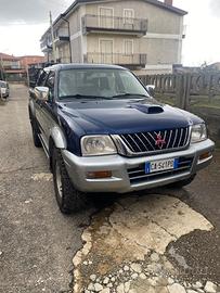 Mitsubishi l200 2.5 115cv
