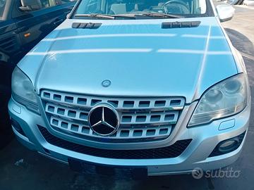 RICAMBI USATI MERCEDES ML W164 3.0 TD