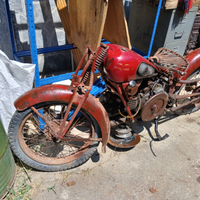 Moto guzzi 500 gtv del 1947 da restauro