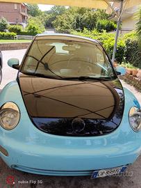 Volkswagen nero azzurro